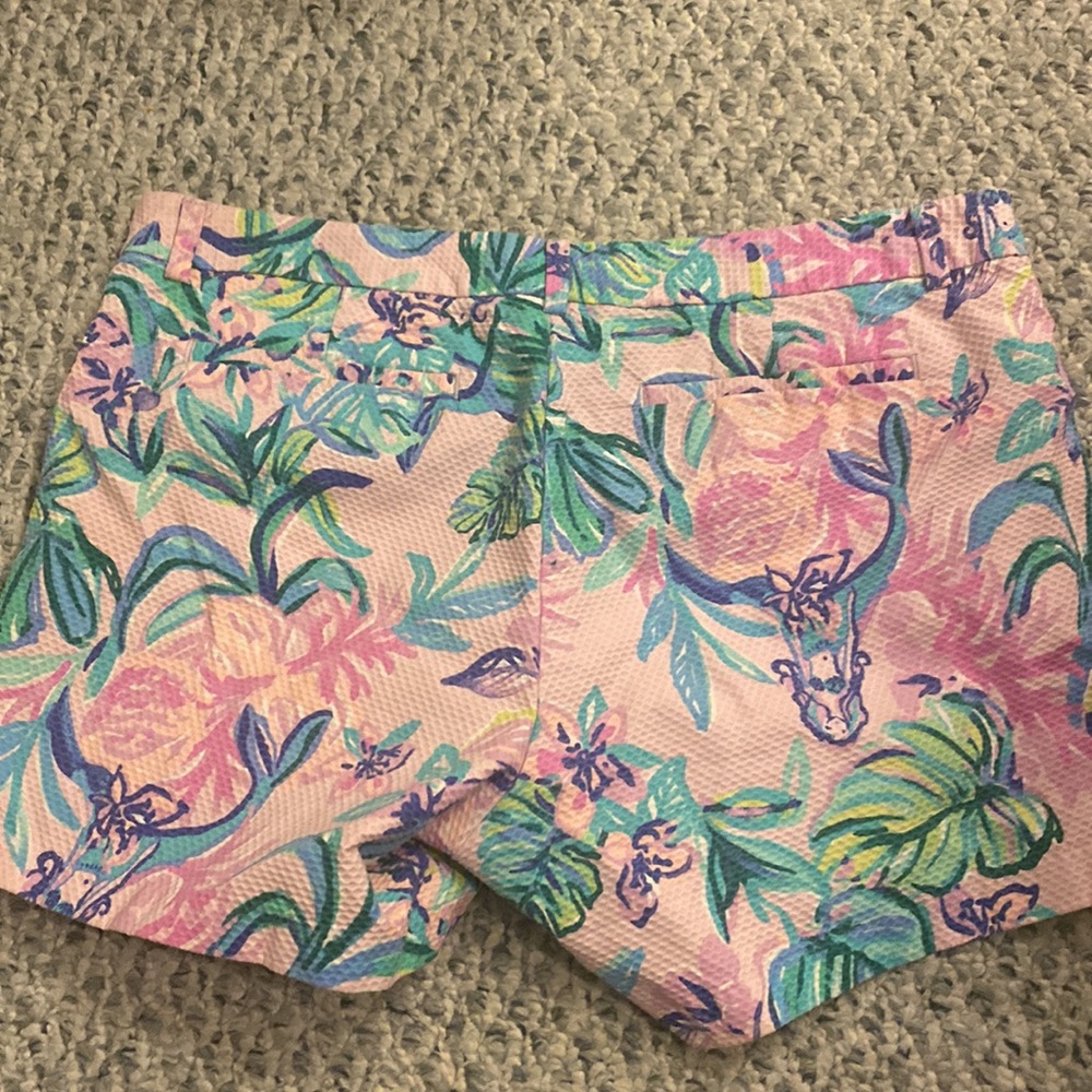 Lily Pulitzer Shorts - Picture 2 of 4
